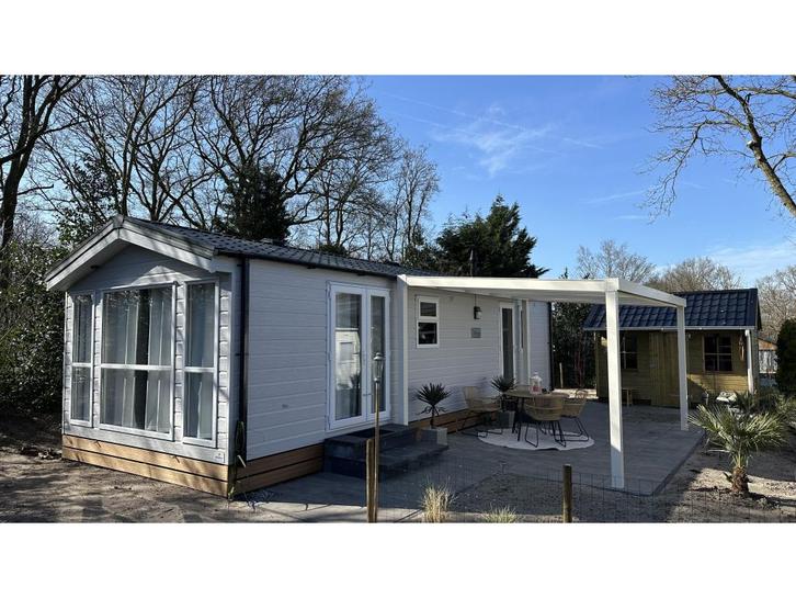 Chalet te koop (NIEUW) in Bakhuizen, Friesland!, Caravans en Kamperen, Stacaravans