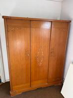 Antieke Houten Kledingkast - Drie Deuren, Antiek en Kunst, Antiek | Meubels | Kasten, Ophalen
