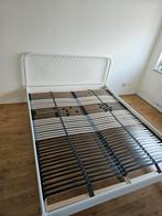Bed + lattenbodem IKEA, Ophalen, Wit, Tweepersoons, Zo goed als nieuw