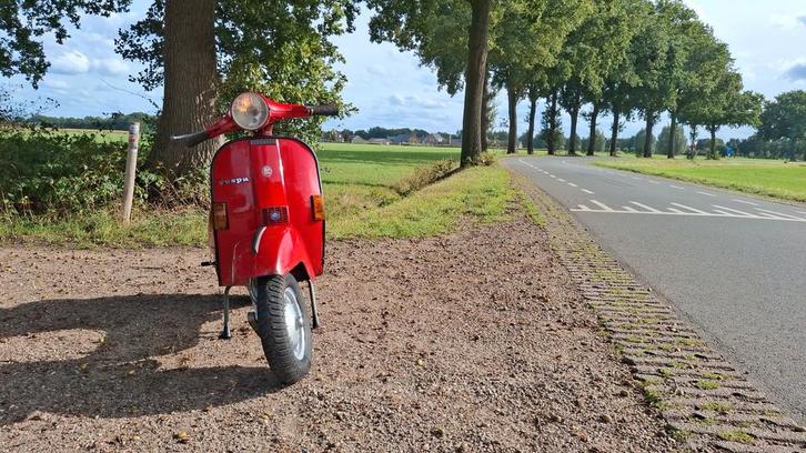 Vespa P200E, Motoren, Motoren | Oldtimers, Scooter, 1 cilinder, Minimaal motorrijbewijs A1, Ophalen of Verzenden