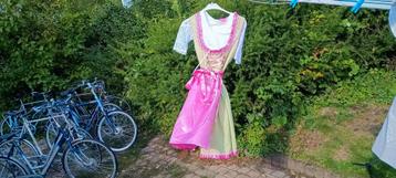 Dirndl 34 Rose trachten met blouse Nina von C. en schort beschikbaar voor biedingen