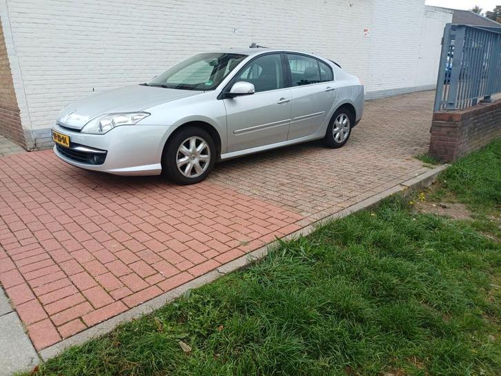Renault Laguna 2.0 16V 103KW 2008 Grijs, Auto's, Renault, Bedrijf, Laguna, Airbags, Airconditioning, Alarm, Boordcomputer, Centrale vergrendeling