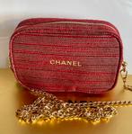 Chanel Rood Goud Tweed schoudertasje clutch, Sieraden, Tassen en Uiterlijk, Tassen | Schoudertassen, Ophalen of Verzenden, Nieuw