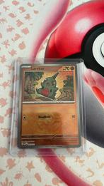 Larvitar poke ball, Ophalen of Verzenden, Nieuw, Losse kaart, Foil
