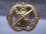 Baret embleem Regiment Geneeskundige Troepen, Verzamelen, Militaria | Algemeen, Ophalen of Verzenden, Landmacht, Nederland, Embleem of Badge