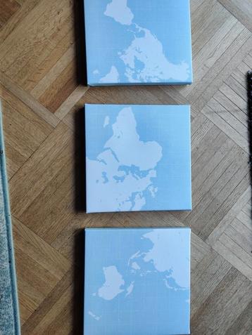 3 ikea schilderijen wereld  beschikbaar voor biedingen