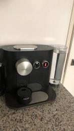 Krups Nespresso Machine, Witgoed en Apparatuur, Koffiezetapparaten, Ophalen, Zo goed als nieuw, Espresso apparaat