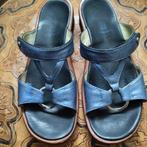 Wolky slippers metallic blauw/grijs maat 40, Kleding | Dames, Schoenen, Gedragen, Blauw, Slippers, Ophalen of Verzenden