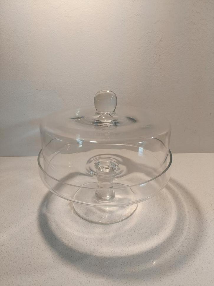 Glazen (taart)schaal met stolp, Huis en Inrichting, Woonaccessoires | Stolpen, Zo goed als nieuw, Ophalen