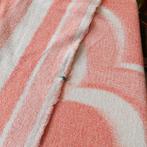 Lucky Vintage roze wollen vintage deken Holland Ingrid, Huis en Inrichting, Vintage, Ophalen of Verzenden, Zo goed als nieuw, Deken