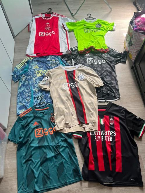 Verschillende originele voetbalshirts. (Kijk beschrijving), Kleding | Heren, Heren-kledingpakketten, Zo goed als nieuw, Maat 56/58 (XL)