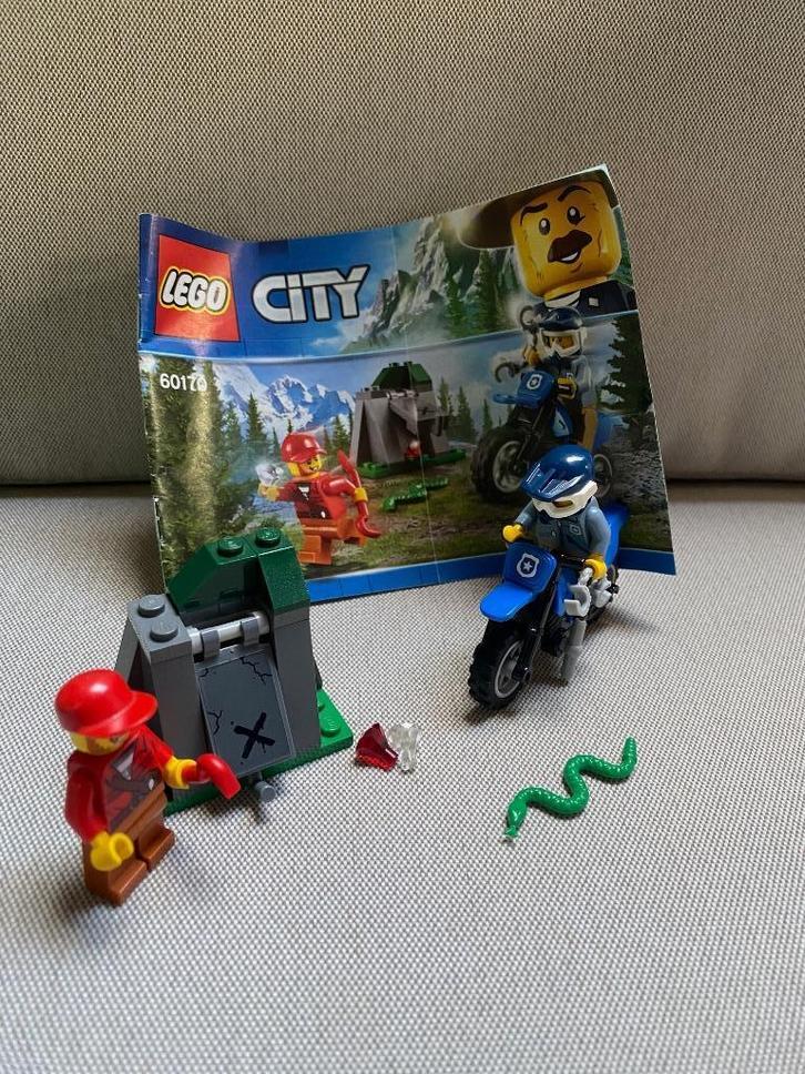 LEGO City 60170 - Off-Road Achtervolging, Kinderen en Baby's, Speelgoed | Duplo en Lego, Zo goed als nieuw, Lego, Complete set