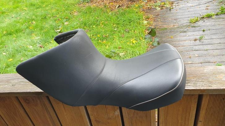 Verlaagd zadel BMW R1200 GS/GSA (2004-2012), Motoren, Onderdelen | Overige, Ophalen of Verzenden