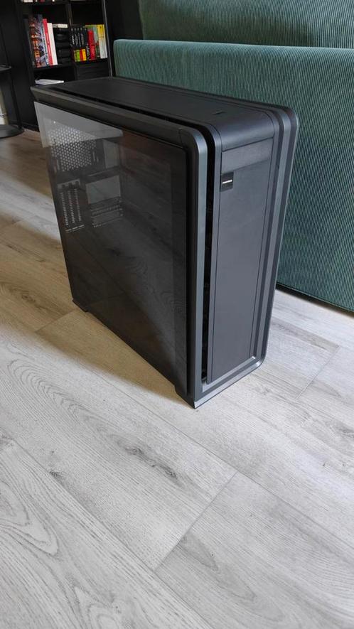 Phanteks Enthoo 719 Big Tower + 4 Antec fans + 3x extra cage, Computers en Software, Computerbehuizingen, Zo goed als nieuw, Ophalen