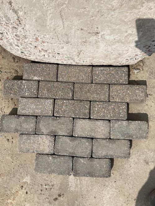 gebruikte betonklinkers bkk zwart / antraciet 21x10,5x8, Tuin en Terras, Tegels en Klinkers, Gebruikt, Klinkers, Beton, 10 m² of meer