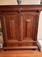 Antieke Groenlose Rankenkast, Ophalen