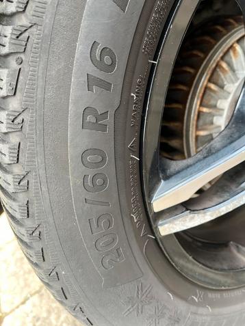 4 aluminium velgen 16 inch met michelin winterbanden Captur beschikbaar voor biedingen