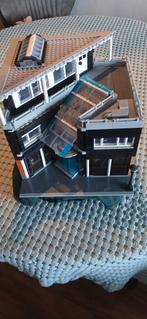 Moderne moc Bibliotheek, Ophalen of Verzenden, Zo goed als nieuw