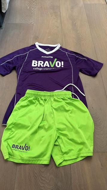 Gympak bravo college maat S beschikbaar voor biedingen