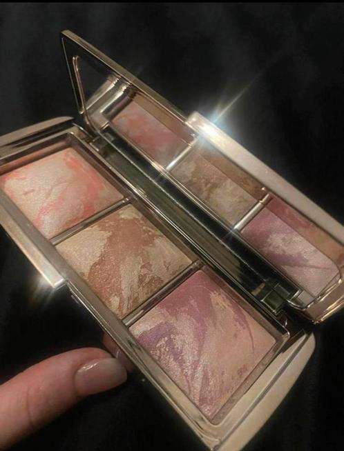 New Hourglass Ambient Strobe Palette, Sieraden, Tassen en Uiterlijk, Uiterlijk | Cosmetica en Make-up, Zo goed als nieuw, Make-up