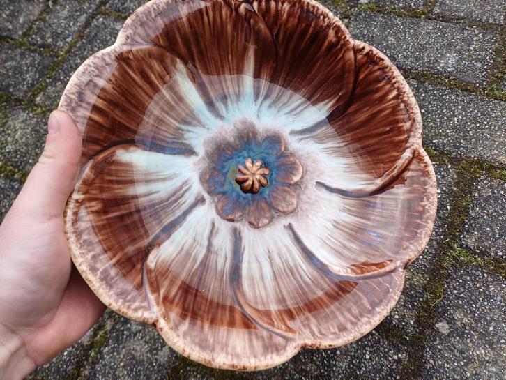 bloem schaal / bord vintage Retro bohemian, Huis en Inrichting, Keuken | Servies, Gebruikt, Schaal of Schalen, Overige stijlen