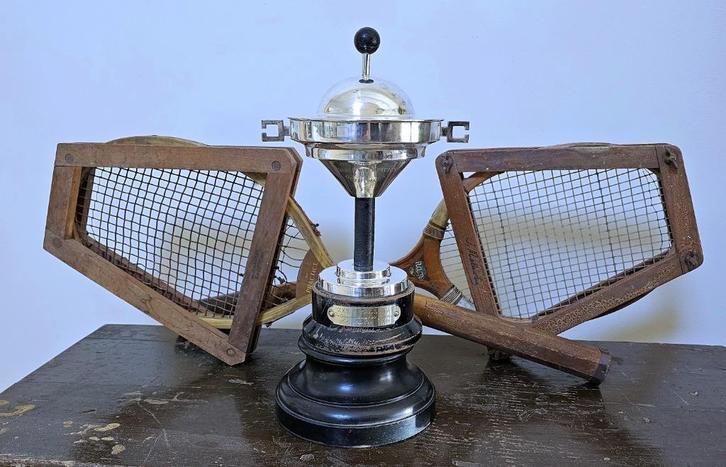 ART DECO Spaanse TENNISCUP 1941 San Sebastián / ZILVER, Antiek en Kunst, Antiek | Goud en Zilver, Zilver, Ophalen of Verzenden