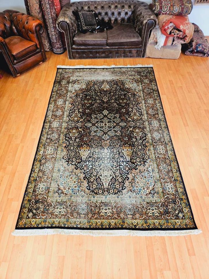 OPRUIMACTIE! Perzisch Handgeknoopt Kashmir Tapijt. Zijde!, Huis en Inrichting, Stoffering | Tapijten en Kleden, Zo goed als nieuw