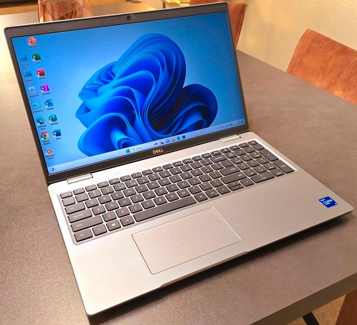 Dell laptop Core i5 1145G7 / 32GB Ram/ 512GB SSD/15,6 FHD/, Computers en Software, Windows Laptops, Zo goed als nieuw, 15 inch