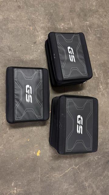 BMW 3-delige binnentassen set Vario koffers (K50) vanaf 2019 beschikbaar voor biedingen