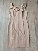 Mooie jurk Rinascimento maat M, Kleding | Dames, Jurken, Maat 38/40 (M), Beige, Rinascimento, Ophalen of Verzenden