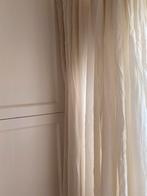 Vier prachtige ecru inbetween gordijnen, Huis en Inrichting, Stoffering | Gordijnen en Lamellen, Ophalen, Zo goed als nieuw, 200 cm of meer