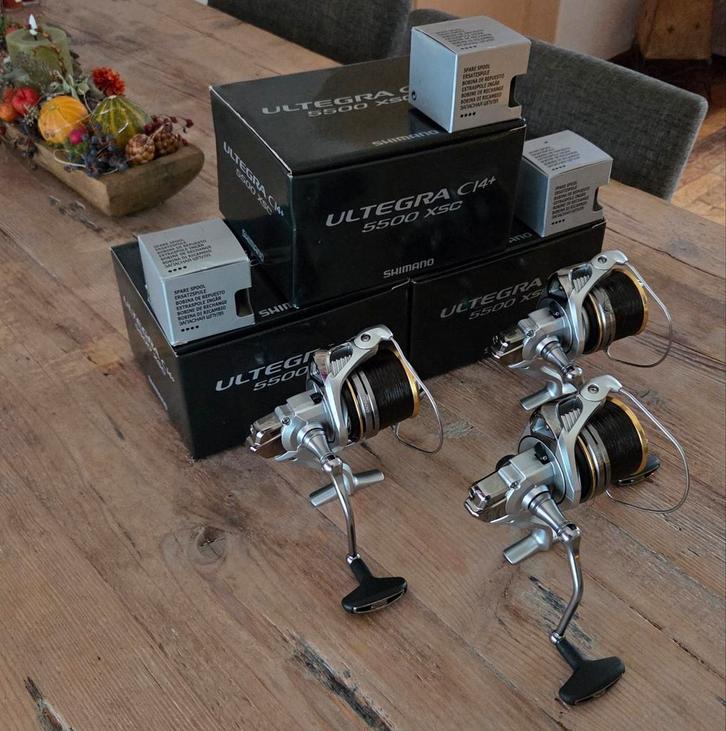 Z.G.A.N 3x Shimano Ultegra Ci4+ 5500 XSC molens(reels,molen), Watersport en Boten, Hengelsport | Karpervissen, Zo goed als nieuw