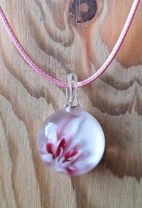 handgemaakte lampwork glashanger aan ketting (koord), Sieraden, Tassen en Uiterlijk, Kettinghangers, Nieuw, Glas of Kristal, Roze