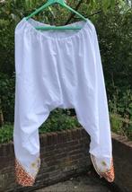 Harem broek WIT - vintage - gekocht in India - borduurwerk, Wit, Nieuw, Ophalen of Verzenden, Maat 36 (S)