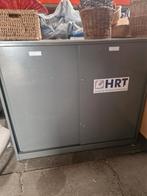 Metalen kast gereedschapskast/schuur/garage kast, Huis en Inrichting, Kasten | Roldeurkasten en Archiefkasten, Ophalen, 25 tot 50 cm