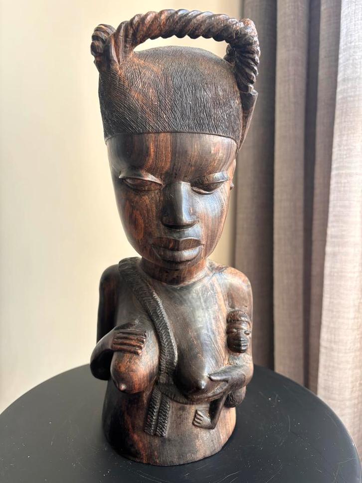 Afrikaans Houten Beeld - Moeder en Kind, Antiek en Kunst, Kunst | Beelden en Houtsnijwerken, Ophalen of Verzenden