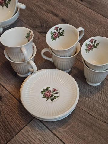 Wedgwood Barlaston: Moss Rose  6x kop en schotel beschikbaar voor biedingen
