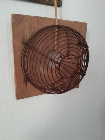 ~ Oude Muizenval beschikbaar voor biedingen