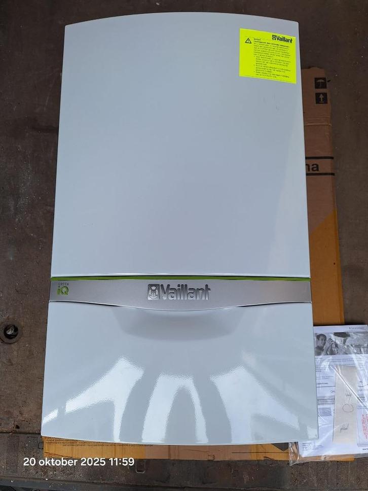 Vaillant cv-ketel ecoTEC exclusive VHR 25-35/5-7 NL uit 2020, Doe-het-zelf en Verbouw, Verwarming en Radiatoren, Zo goed als nieuw