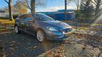 Volvo V40 1.6 T4 180PK 2012 Grijs, Voorwielaandrijving, 4 cilinders, 179 pk, Origineel Nederlands