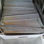 Ca 130 schotjes voor vakkenkast 30 cm diep merk overtoom, Ophalen, Gebruikt