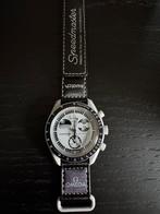 Omega x Swatch Moonswatch mission to Earthphase, Ophalen, Zo goed als nieuw, Kunststof, Omega