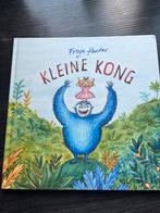 Kleine Kong - Freya Hartas, Ophalen of Verzenden, Zo goed als nieuw, 2 tot 3 jaar