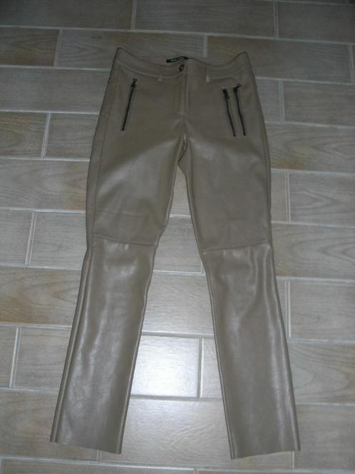 MARC AUREL pu leren broek aparte details mt 36/38, NIEUW!, Kleding | Dames, Broeken en Pantalons, Nieuw, Maat 36 (S), Overige kleuren