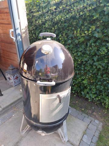 Weber Smokey Mountain (57 cm) beschikbaar voor biedingen