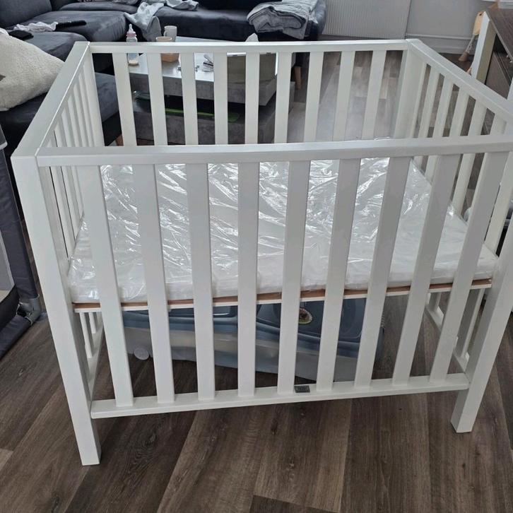 Box als nieuw, Kinderen en Baby's, Boxen, Zo goed als nieuw, Vierkant, Boxkleed, Ophalen