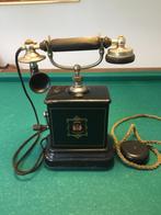 Antieke telefoon met draai hendel, Ophalen