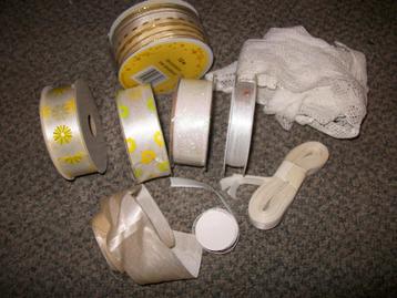 decoratie lint wit beschikbaar voor biedingen