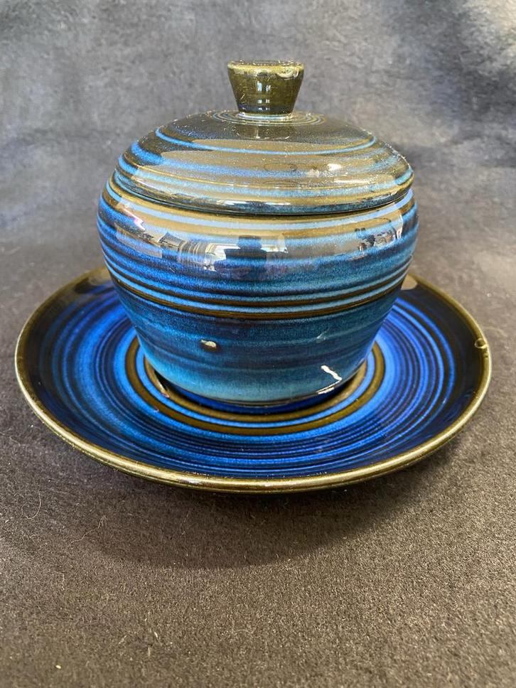 Petrus Regout - Wim Visser - Spinx Jampot met onderbord, Antiek en Kunst, Antiek | Keramiek en Aardewerk, Ophalen of Verzenden