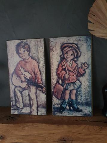 Set van 2 retro prentjes op hardboard jaren 70 beschikbaar voor biedingen